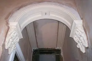 semicircular coffered archway